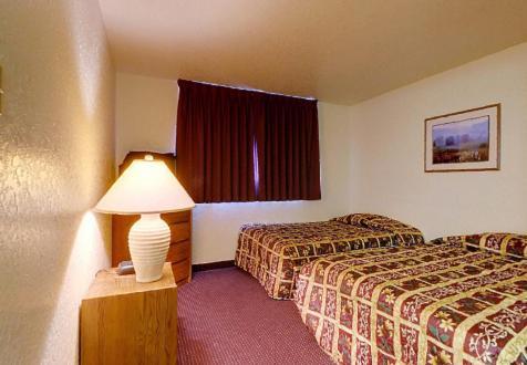 Amerihome Inn & Suites Houston Airport North Exterior photo